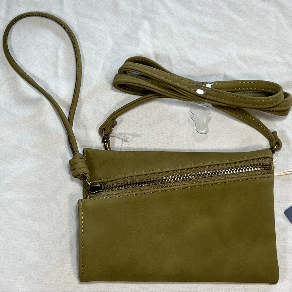 NWT Universal Thread Olive Green Crossbody Purse Wristlet